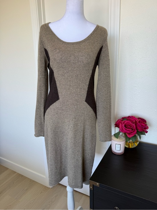 Qi Cashmere Dresses & Skirts - Cashmere Beige Knit Long Sleeve Dress with Contrast Panels